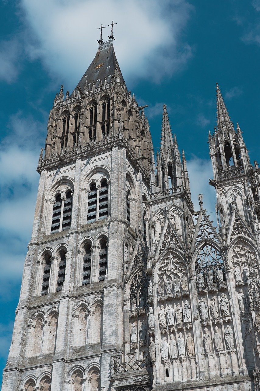 Maritime Influences Shaping Coastal Regions Over Centuries